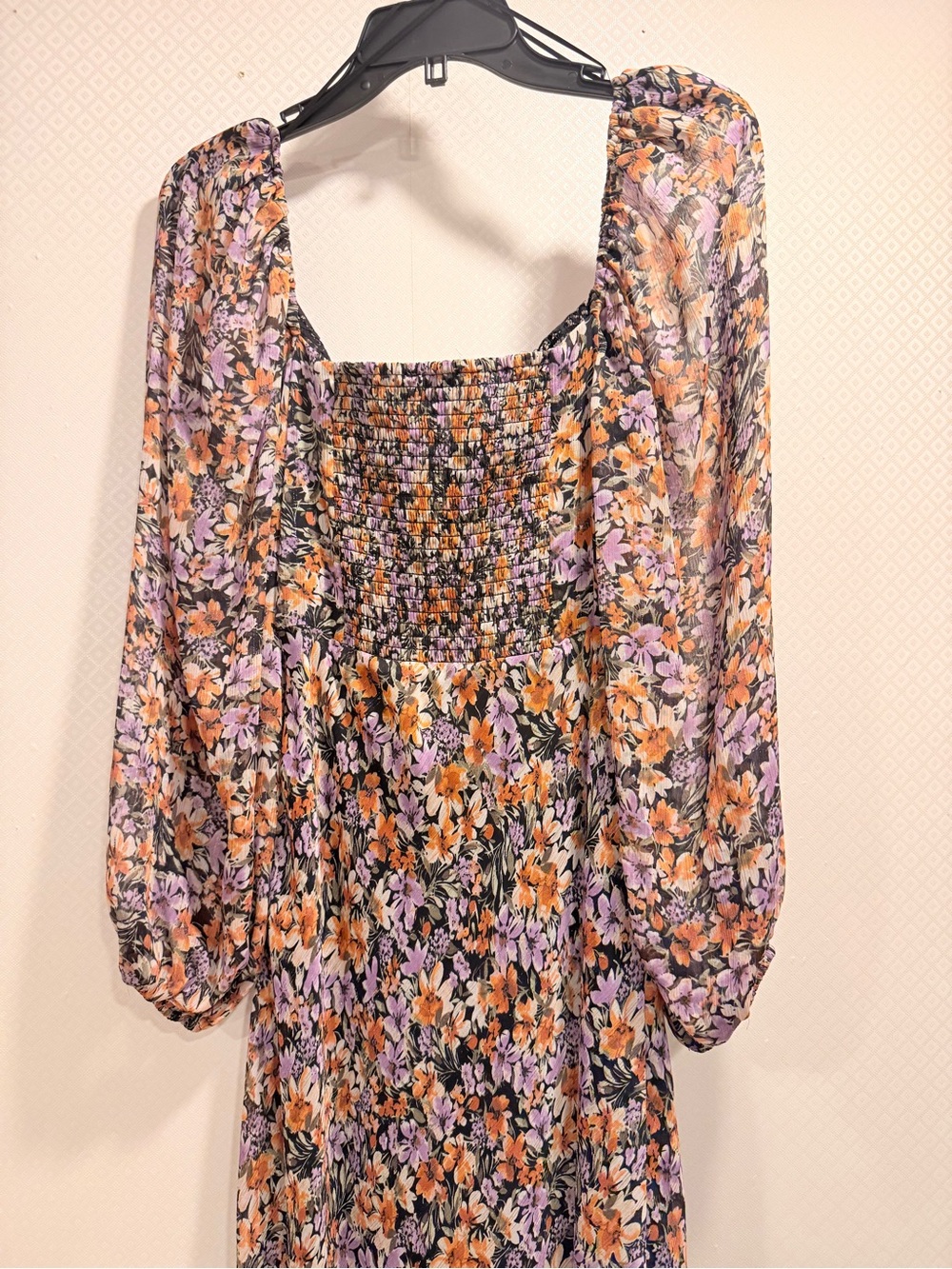 ASTR The Label Sylvie Floral Maxi Dress Size M Romantic Event Dress - Picture 9 of 16